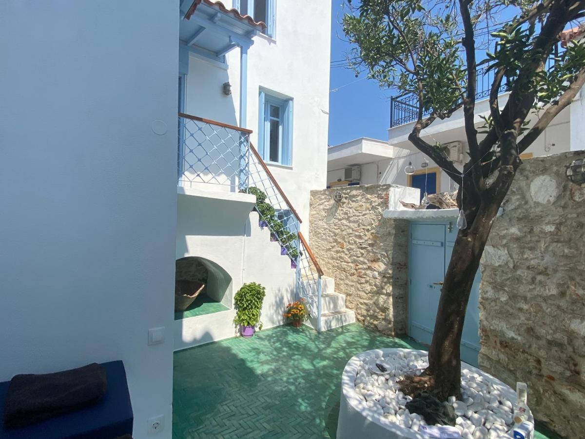 Beautiful Townhouse In Skiathos by Eksteriør billede